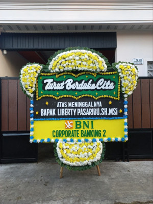 Papan Bunga Duka di Pematang Marihat